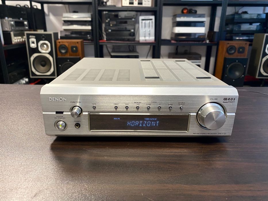 Усилвател с тунер Denon
