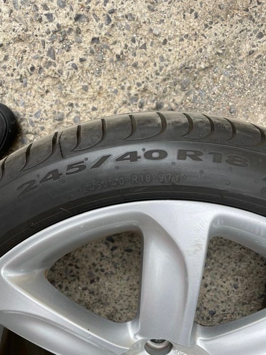 Гуми с джанти 245/40/18 Pirelli Ауди