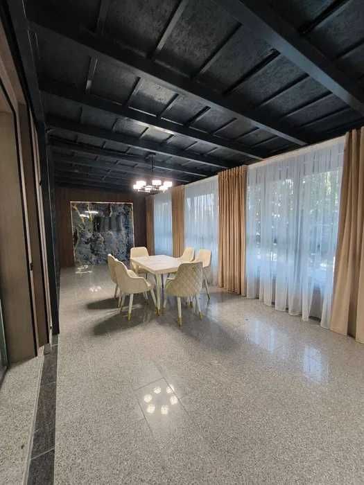 Срочно! Сдается 2-ком квартира в Сергелийском рн, ТЦ Голден Лайф 381*