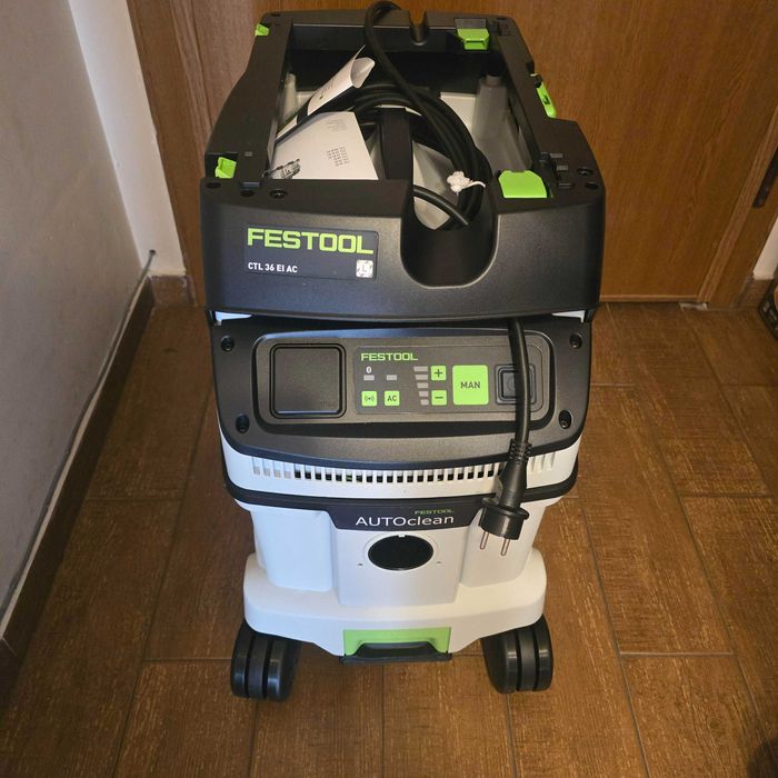 Mобилна прахосмукачка Festool, модел CTL 36 EI AC-PLANEX, за жираф