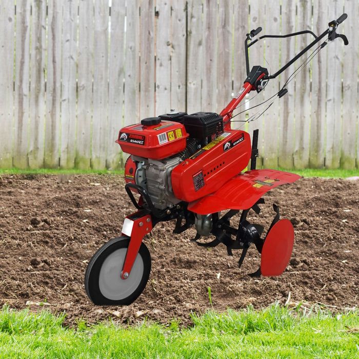 Închiriez motocultor