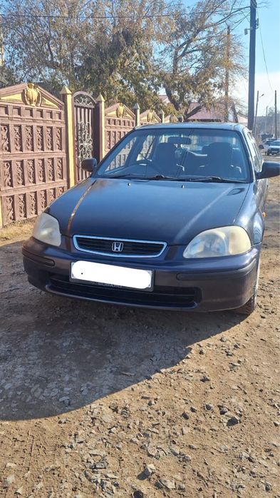 Продам машину Honda Civic