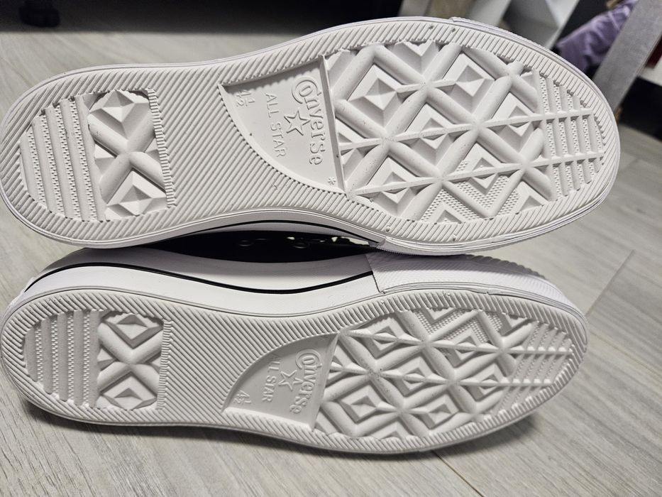 Converse  дамски кецове нови