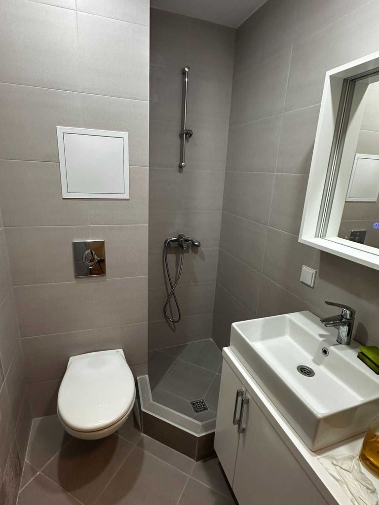 Дава се под наем Двустаен апартамент в София, Център - 52 кв.м за 800 € - Снимка #13