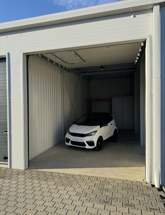 Inchiriez garaj/spatiu depozitare XXL