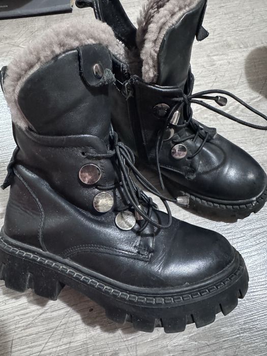 Детские кожанные сапоги с натуральным мехом