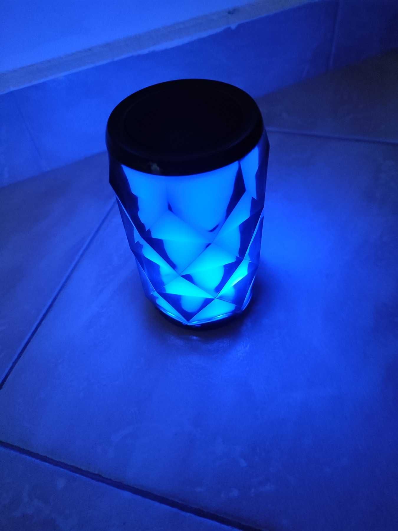Светеща блутут/bluetooth колонка LED