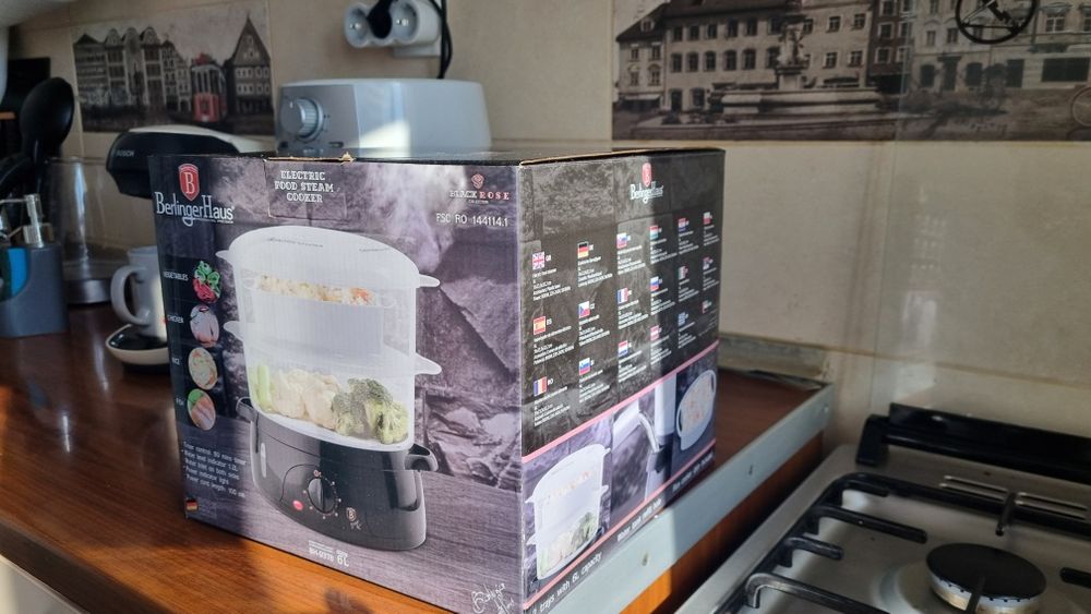 Aparat pentru gatit la abur