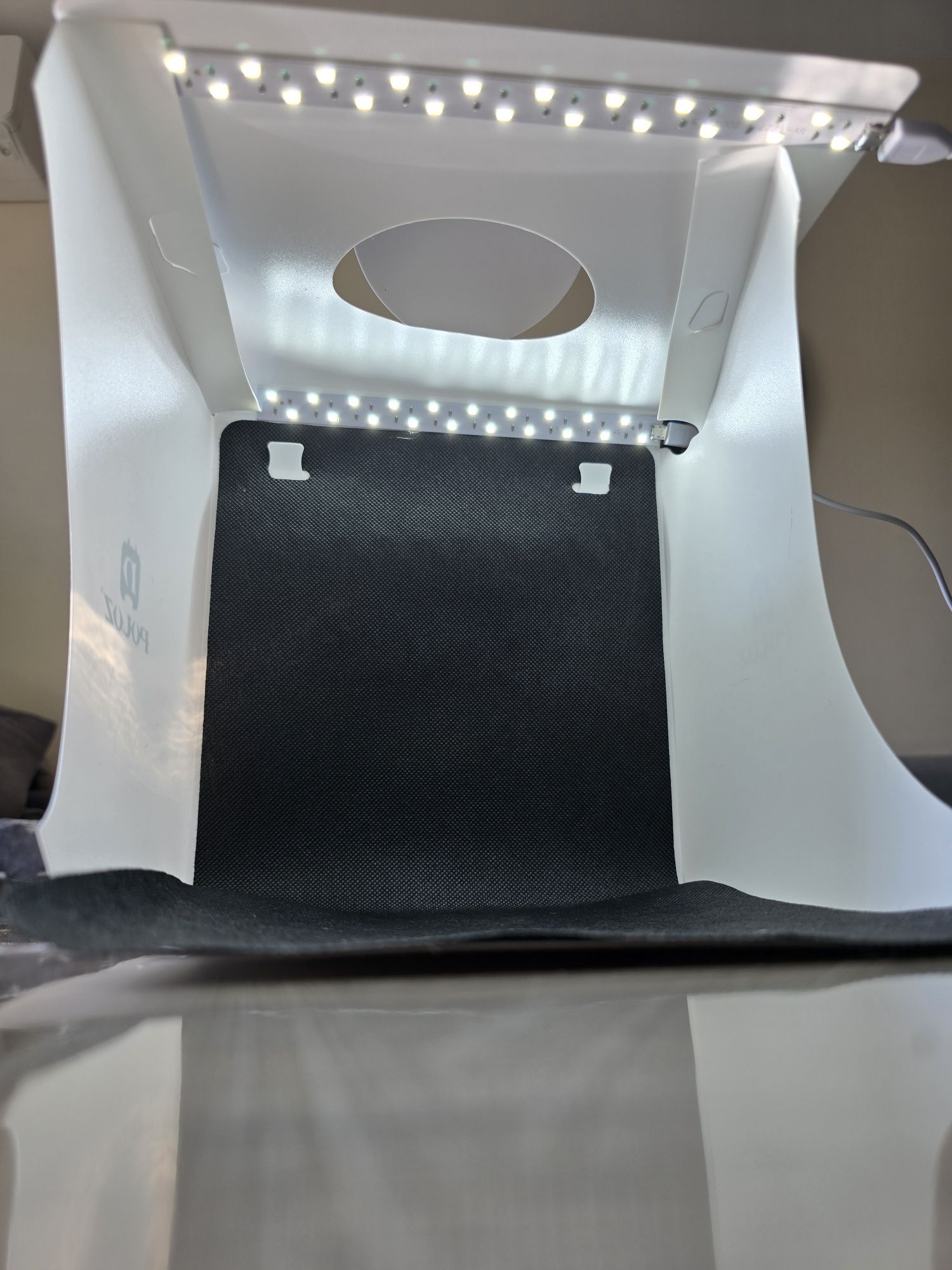 Light box / Кутия за снимане на продукти