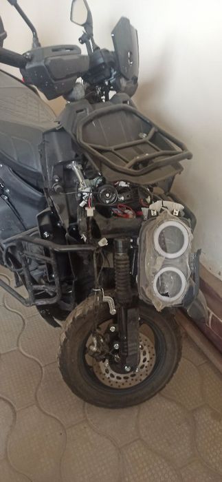 Скутер Drongo целиком для запчастей