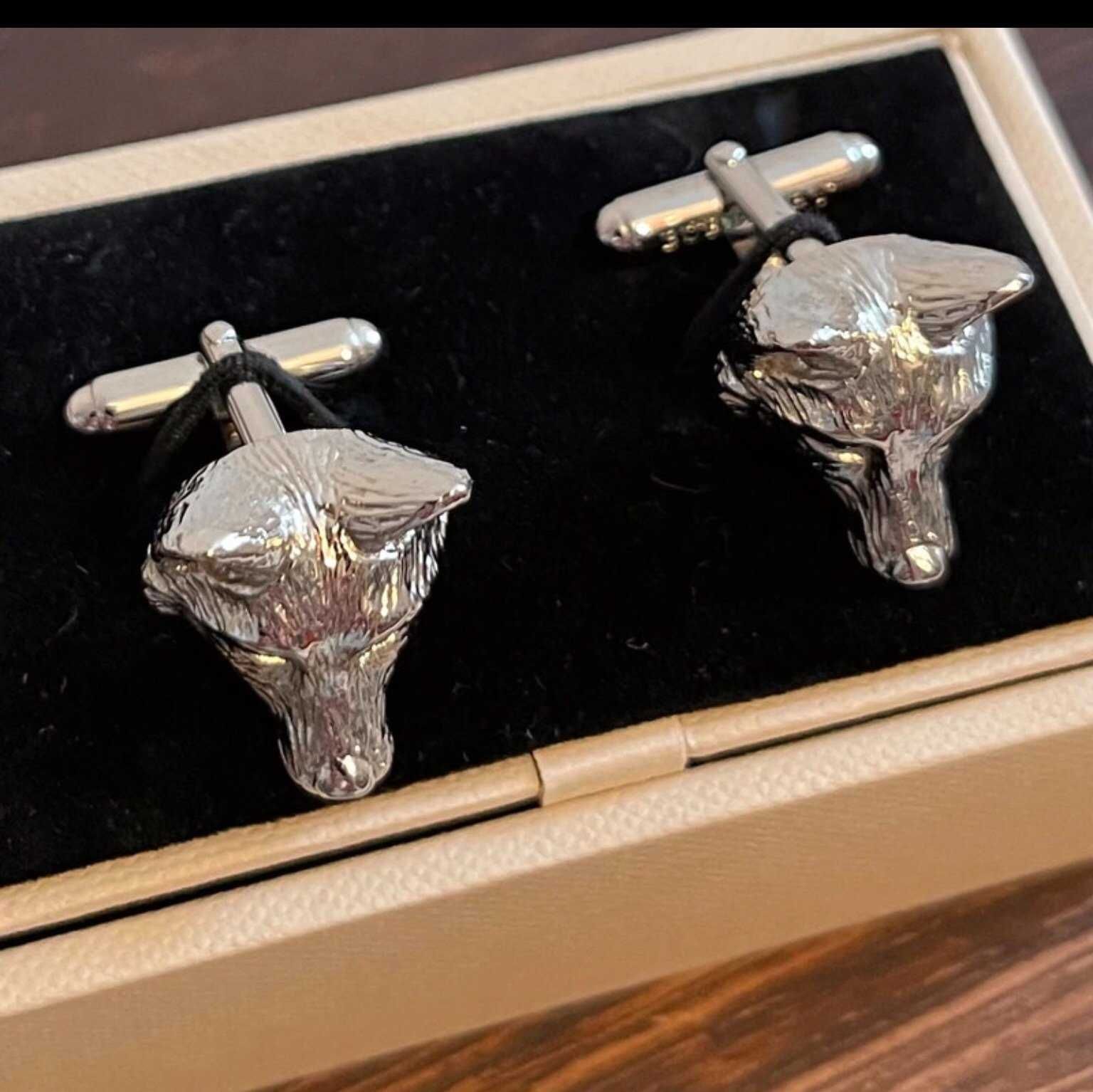 (НОВИ)) (Копчета за ръкавели) -  BURBERRY- LE - rhodium-plated silver