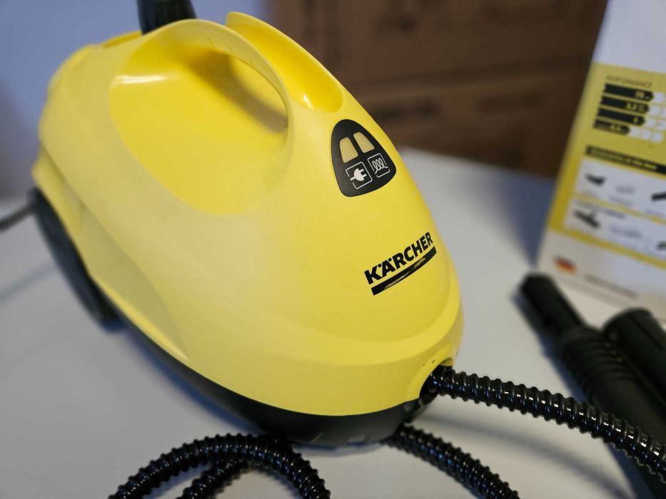 Продавам парочистачка Karcher KST 2