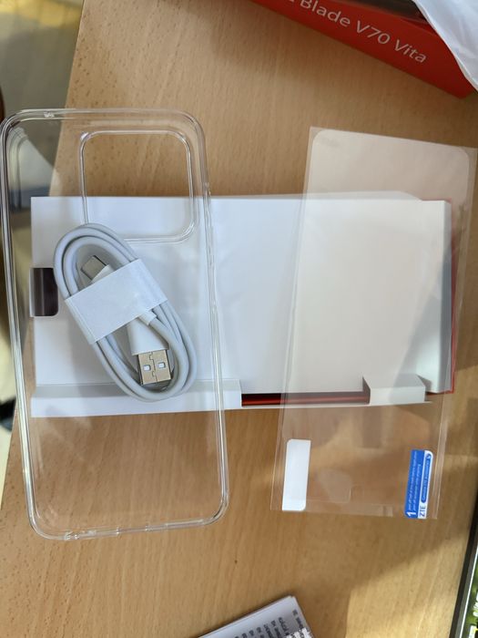 Нов смартфон ZTE Blade V70 Vita 256 GB, 8 GB RAM,5000mah, 50 MP камера