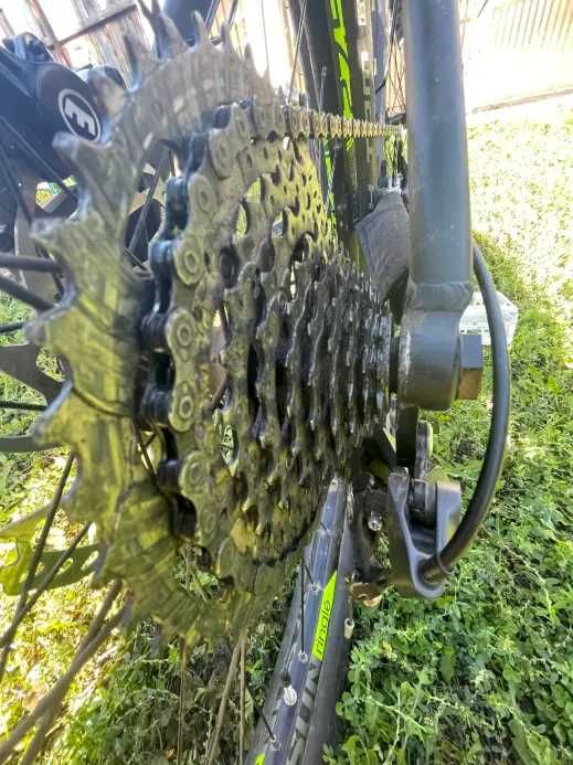 Bicicleta Dartmoor Hornet