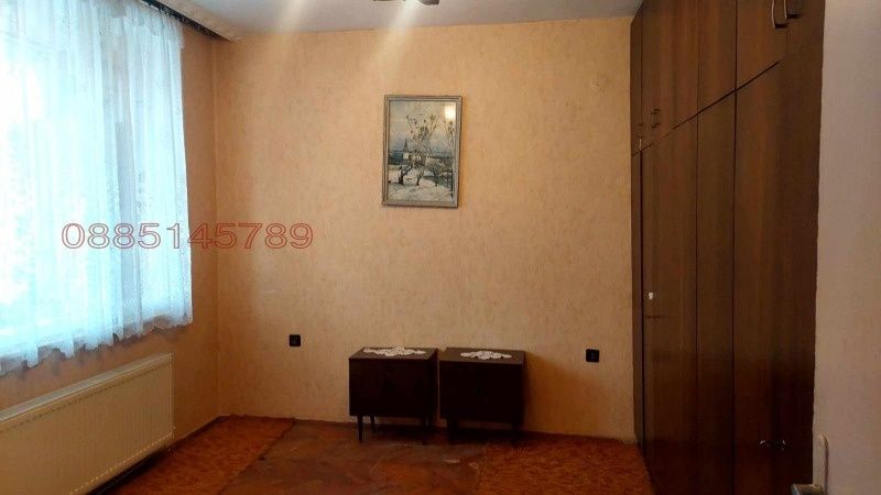 Продава се Тристаен апартамент в Мездра - 99 кв.м за 531 €/кв.м - Снимка #9