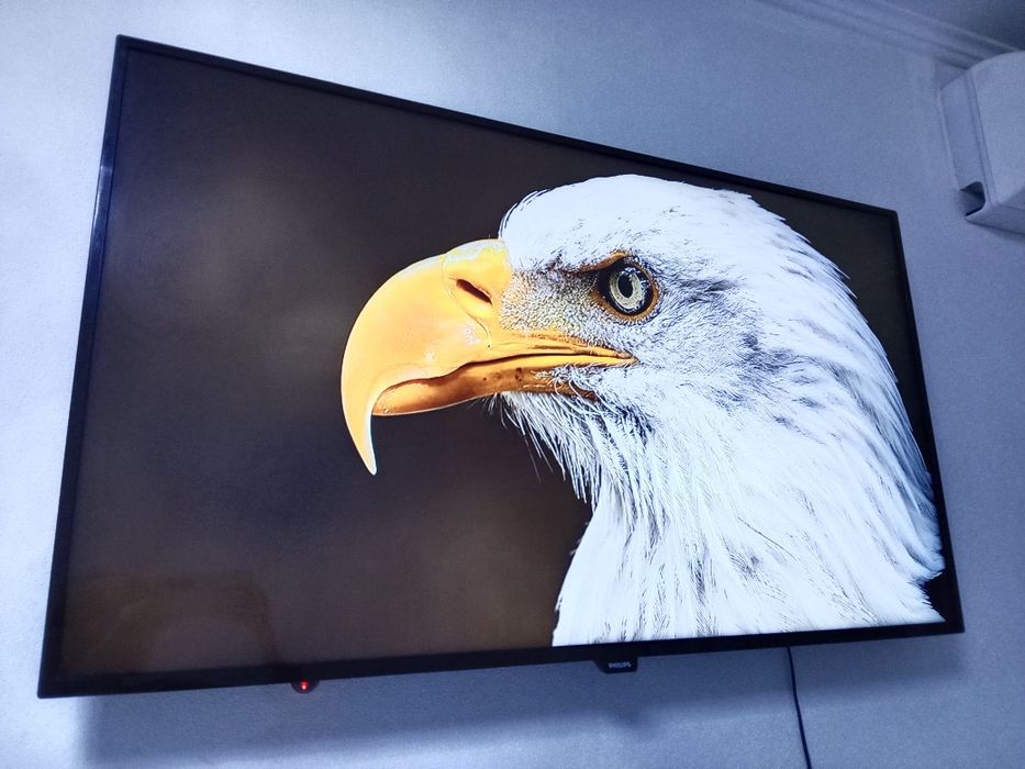 Филипс-82см.2022г.SMART WIFI  T2