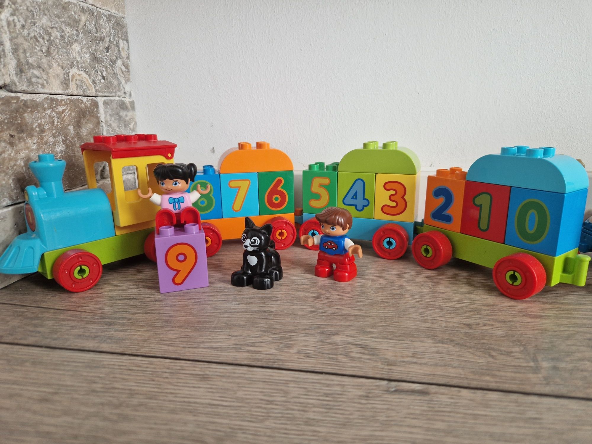 Vând 6 seturi Lego Duplo