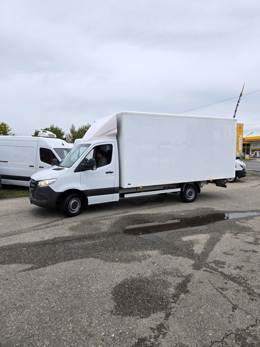 Inchiriere dube fara sofer volume mari / rent a car- national & Europa