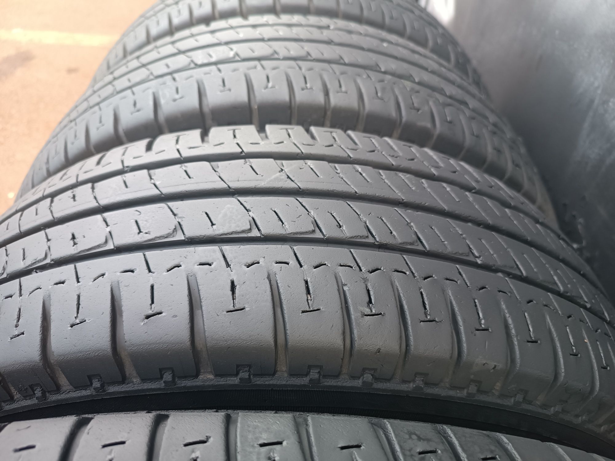 215/70/15 C Michelin