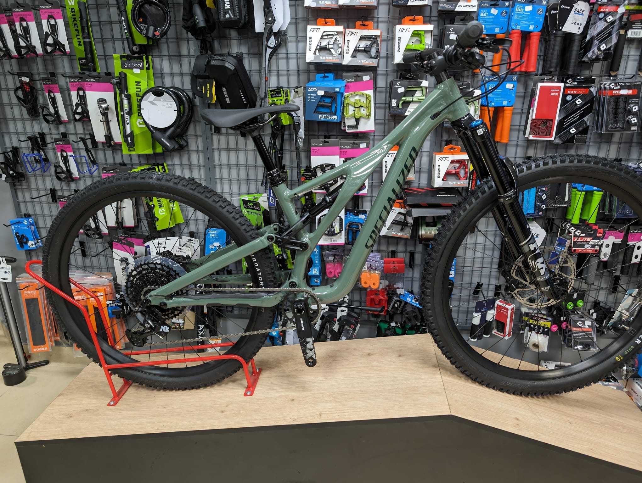 SPECIALIZED Stumpjumper Comp Alloy - Gloss Sage Forest Green  S1/xs