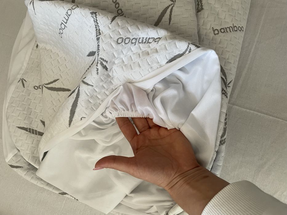 Husa impermebila pentru pat 180x200x35 cm