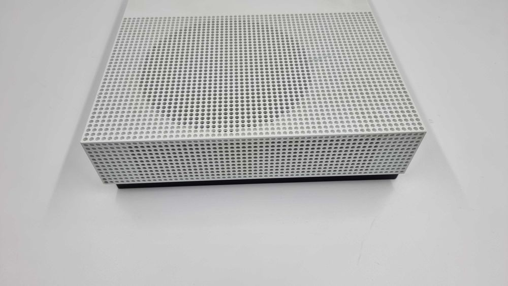 Xbox One S [Amanet Club Caro]