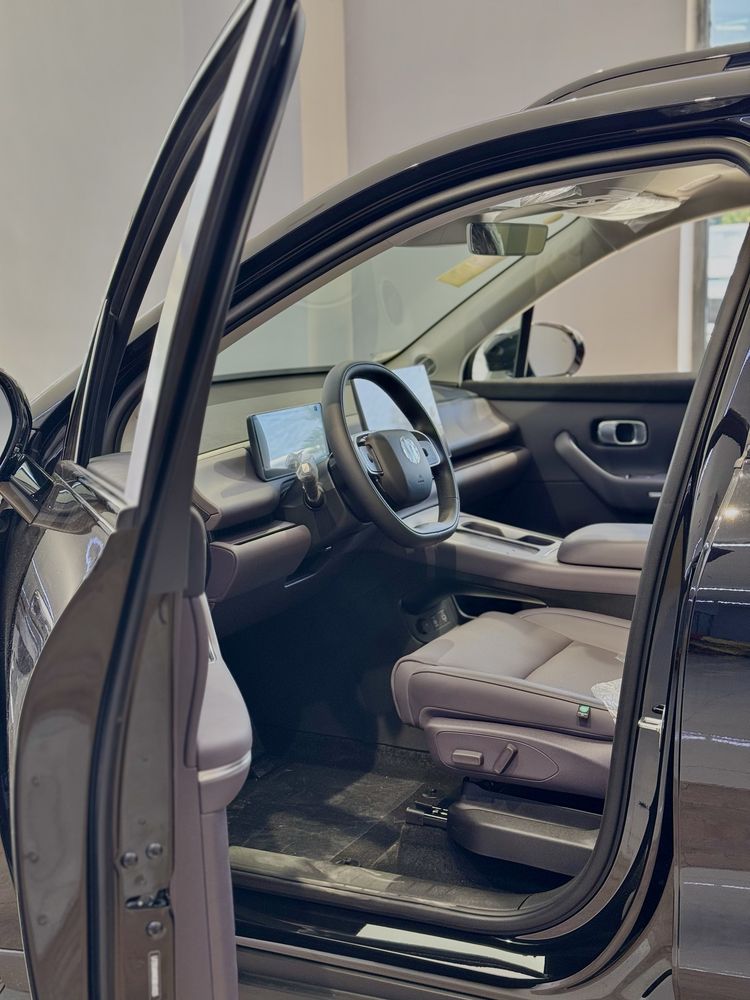LEAPMOTOR C16 200 km Premium Нархи Келишилади