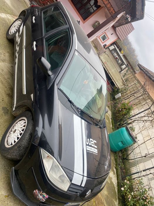 Vând Renault Megan 2