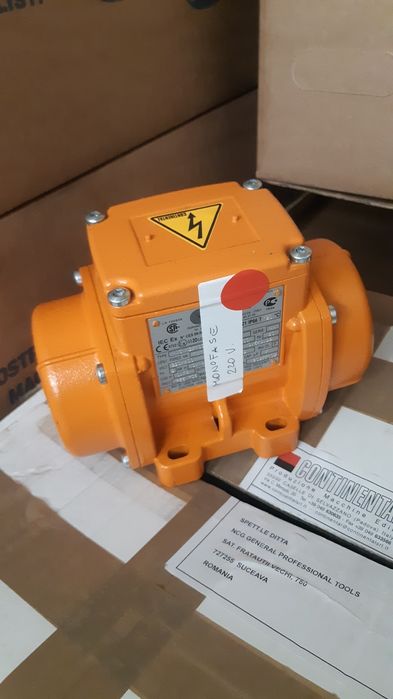 Vibrator profesional pompa de tencuit,masa vibranta