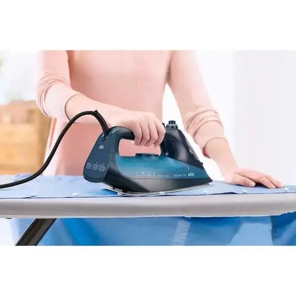 Утюг Braun SI7160BL