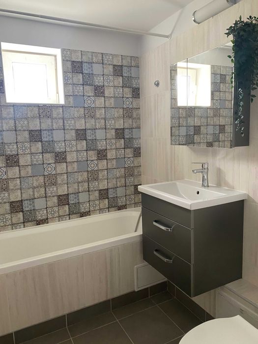 Inchiriez apartament 3 camere cat friendly (cu plase pisici)