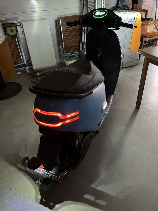 Scuter electric Horwin EK1 Extended Range Full Led ideal Livrari