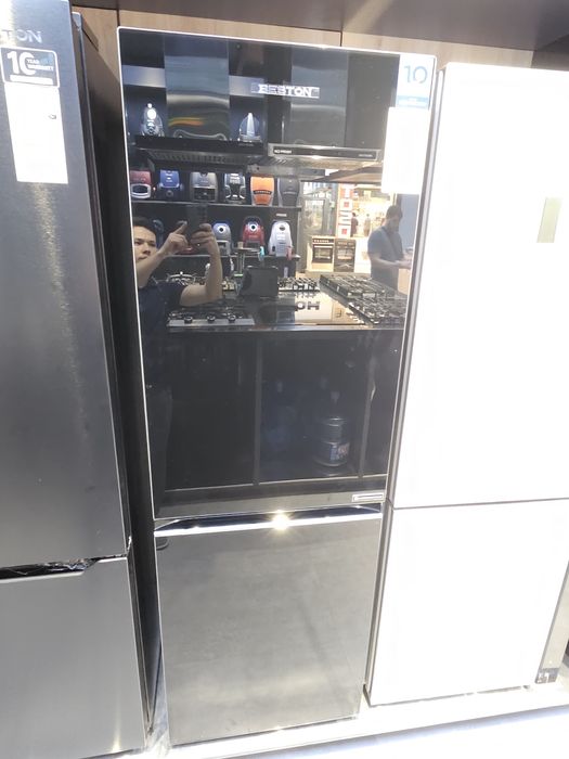 BESTONE 317L 435$ Холодильник