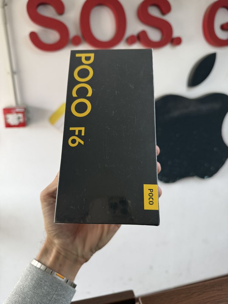 Vand Poco F6 256Gb 8Ram Nou(Sigilat)
