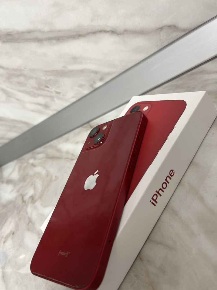 Vând IPhone 13,128 gb