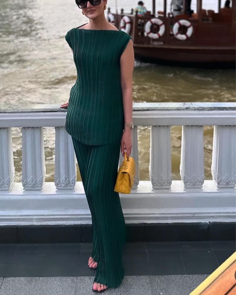 Costum set Zara bluza si pantaloni verde inchis