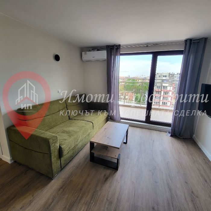 Дава се под наем Тристаен апартамент в София, Център - 81 кв.м за 700 € - Снимка #2