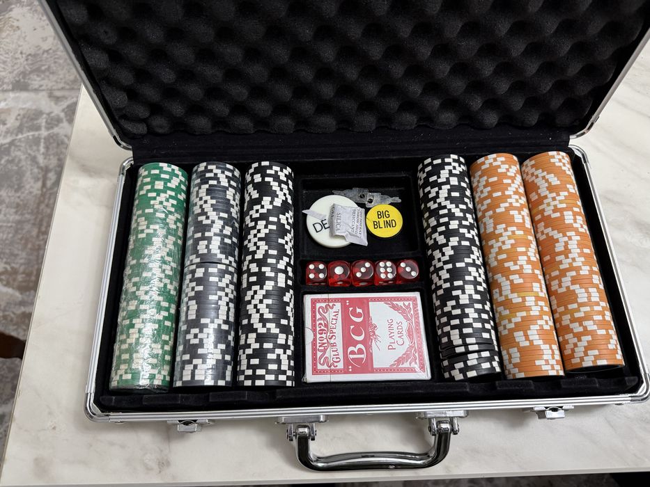 Покерный набор все в наличии