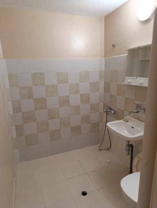 Дава се под наем Тристаен апартамент в София, Надежда 1 - 92 кв.м за 600 € - Снимка #7