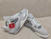 Nike Jordan 4 frozen moments  nr 36 ,38 39, 40 42 preț 400 lei
