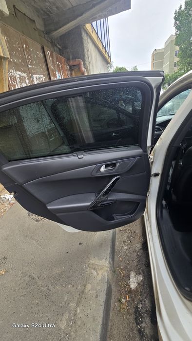 Peugeot 508 diesel+hybrid 2012