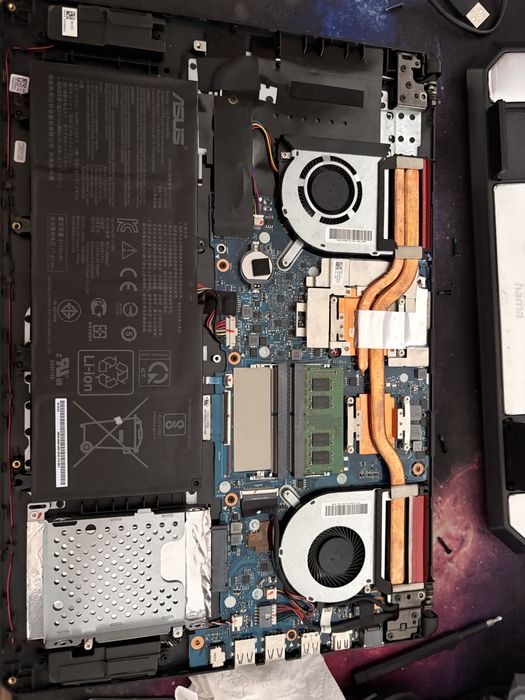 Laptop gaming Asus, TUF 705DT (descriere)