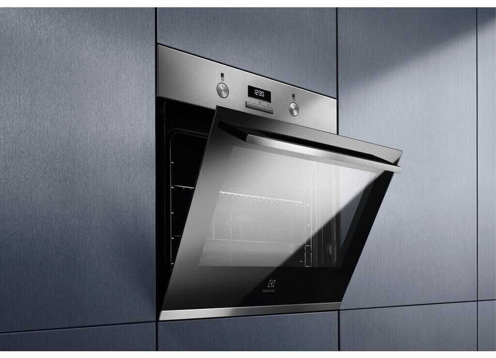 Фурна за вграждане ELECTROLUX KOFGH40BX