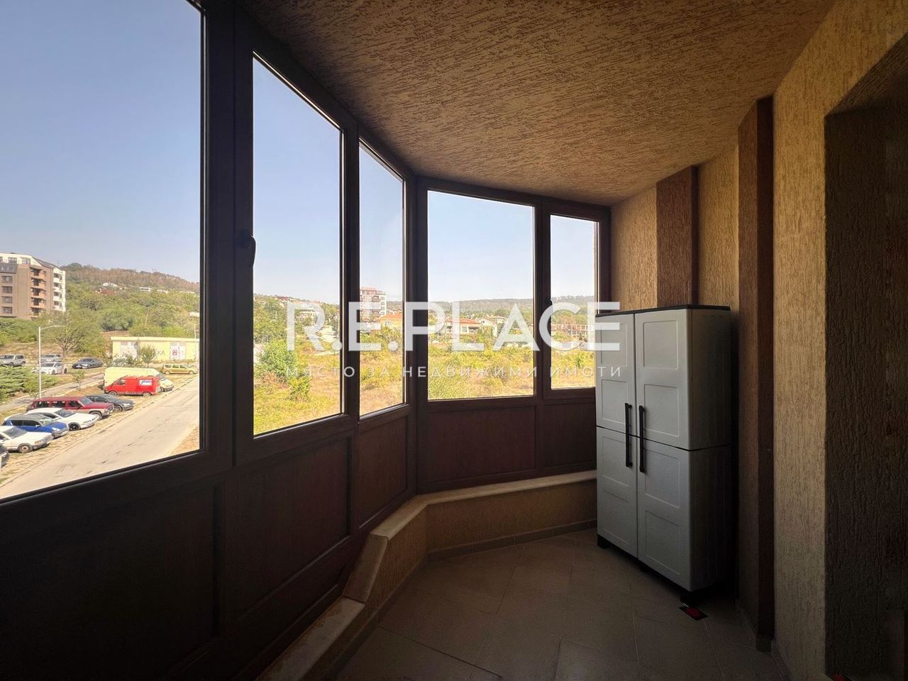 Продава се Тристаен апартамент в Варна, Възраждане 4 - 133 кв.м за 1627 €/кв.м - Снимка #8