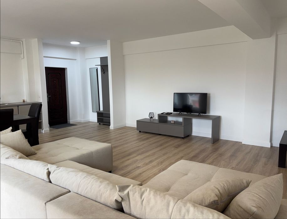 Inchiriez apartament regim hotelier