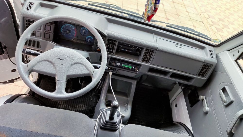 Chevrolet labo 2024 yil Srochna sotiladi