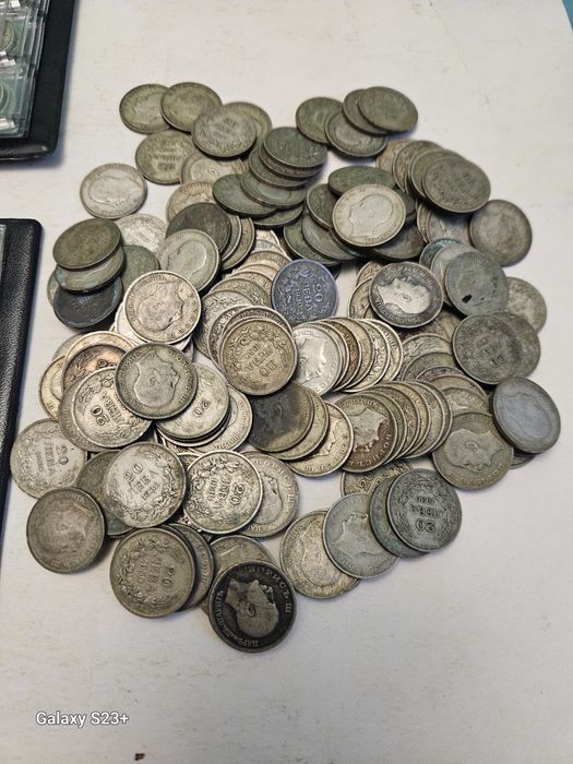 Продавам 500 броя сребърни монети 20 лева от 1930 година.