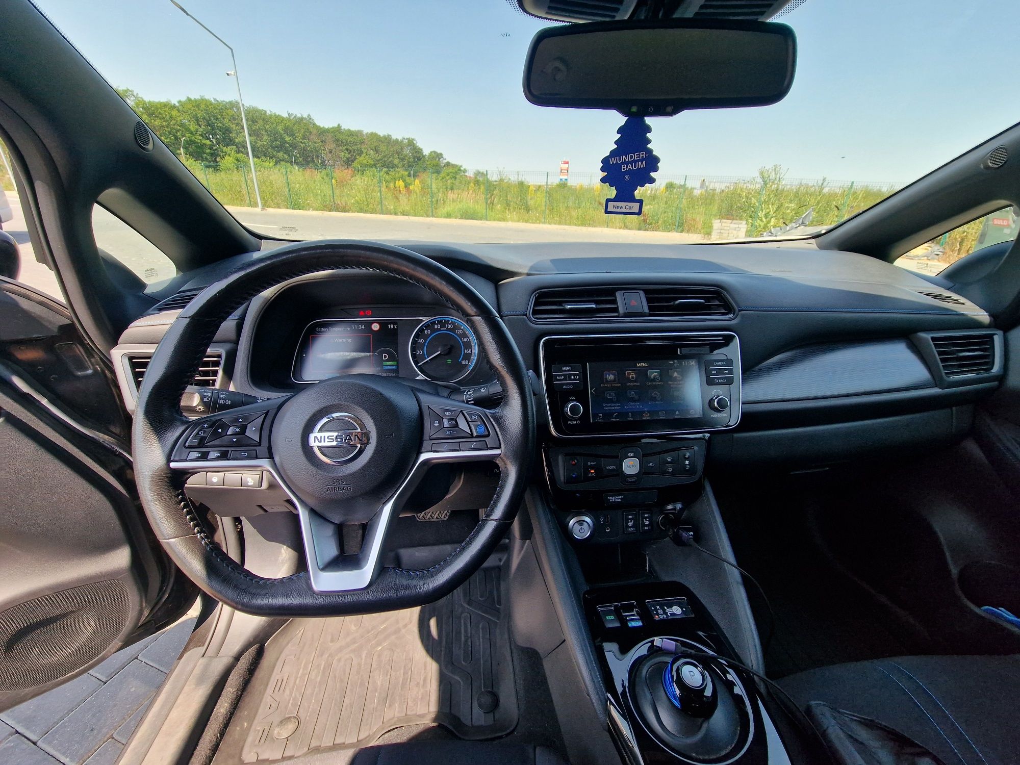 Nissan leaf 40kw pilot automat self driving full led