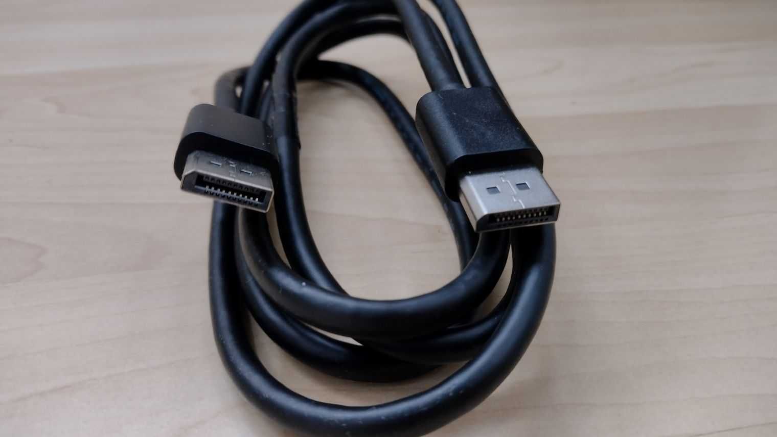 DisplayPort кабел, 1.8м - нов