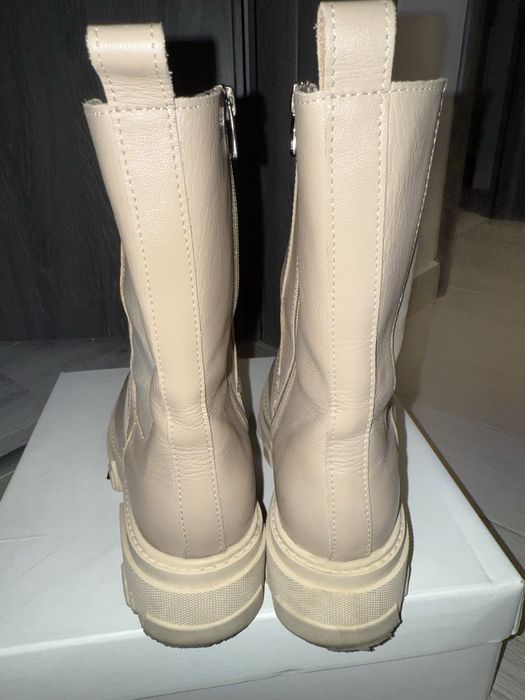 Ghete Nessi, piele naturala, stare excelenta